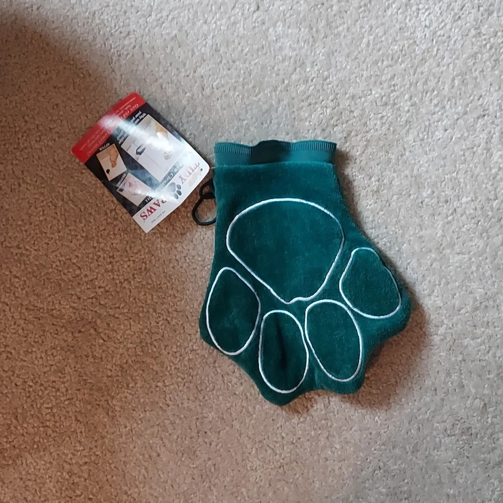 TIDY PAWS ( 2 mits green and black )